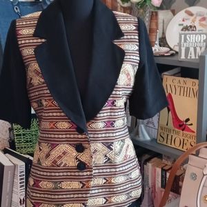 Black and Embroidered Jacquard Blazer